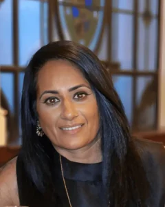 Brenda Manual Intensive Driving Instructor Fully Qualified ADI