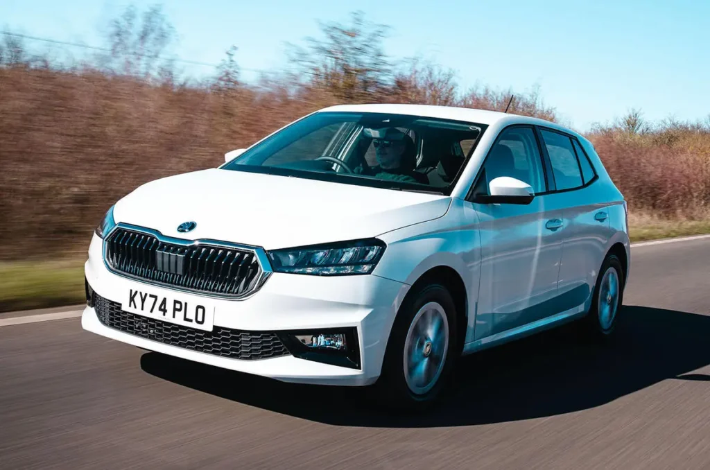  Skoda Fabia white car